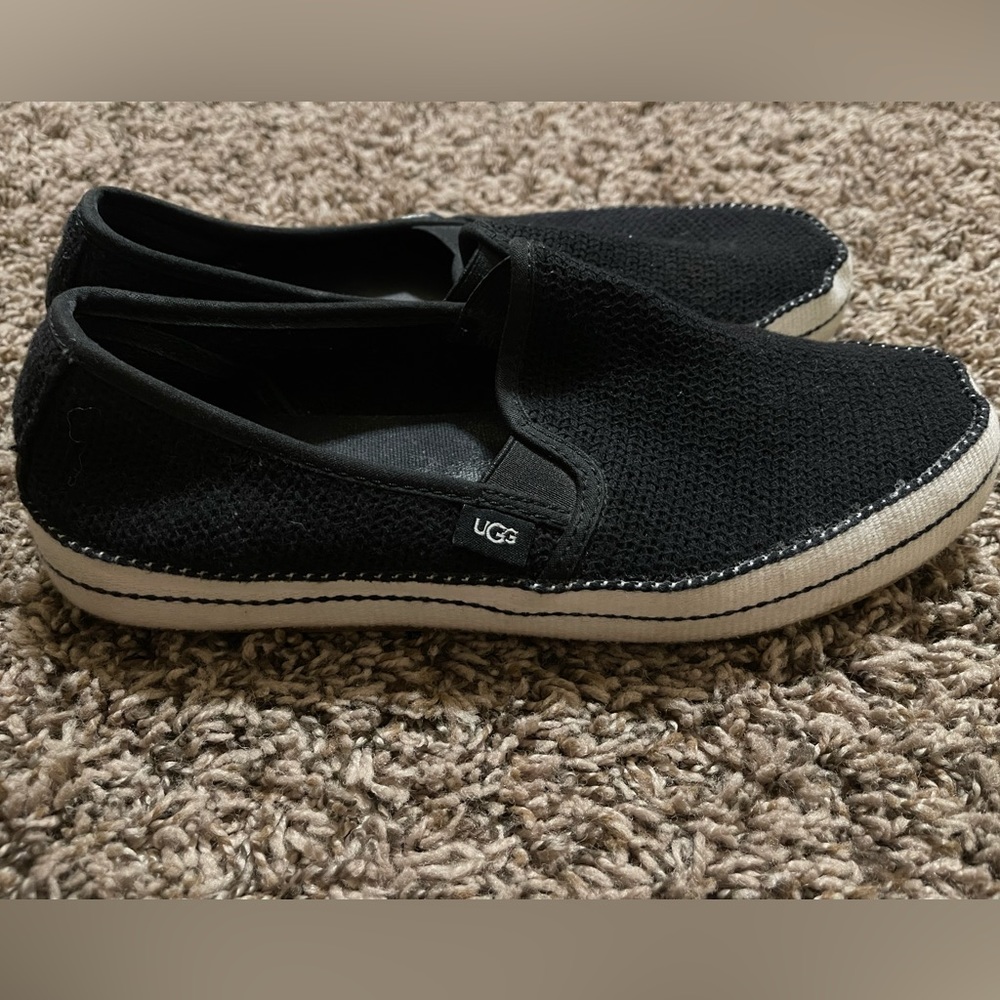 UGG Bren Slip-on Women’s Shoes size 7.5